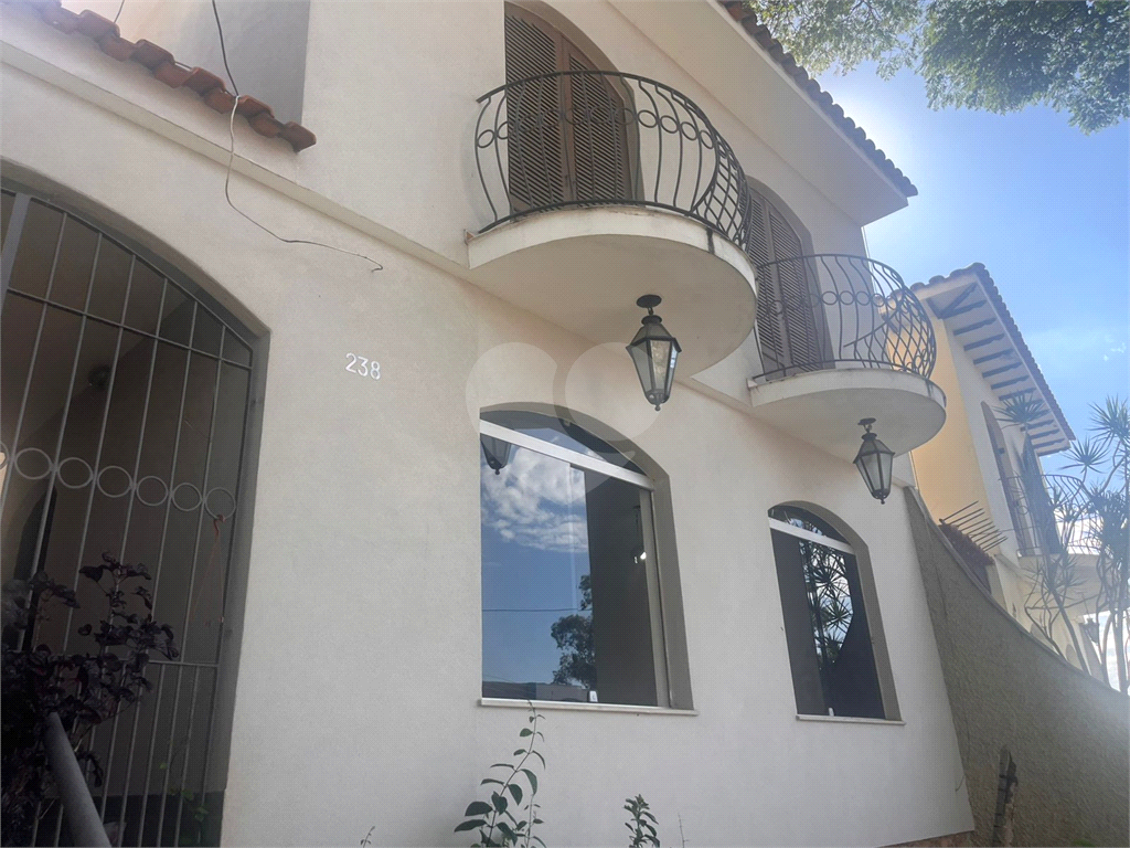 Sobrado à venda no Jardim Leonor Mendes de Barros – conforto, espaço e excelente localização!