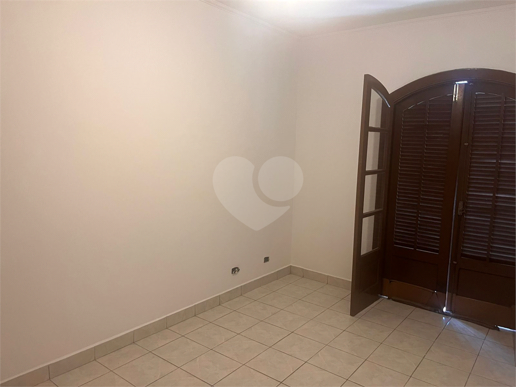 Sobrado à venda no Jardim Leonor Mendes de Barros – conforto, espaço e excelente localização!