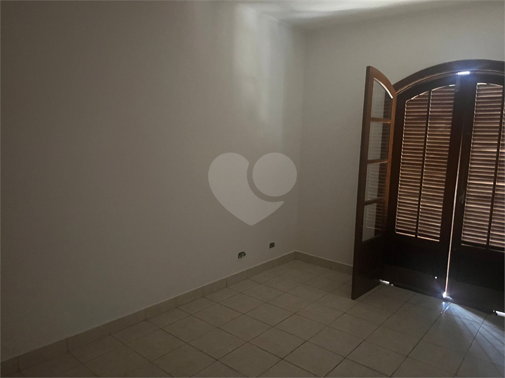 Sobrado à venda no Jardim Leonor Mendes de Barros – conforto, espaço e excelente localização!