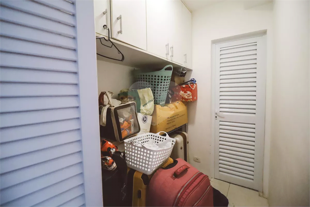 Apartamento à venda com 138m², 3 suítes e 2 vagas de garagem 