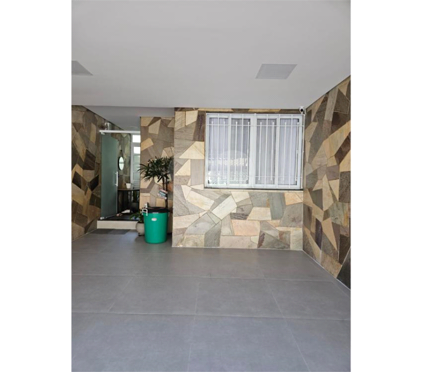 Sobrado com 3 dormitórios 1 suíte à Venda, 131 m² reformado com Área Gourmet completa