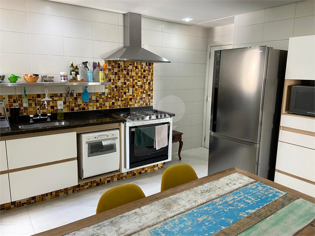 Apartamento a Venda na Vila Romana - 133 m²