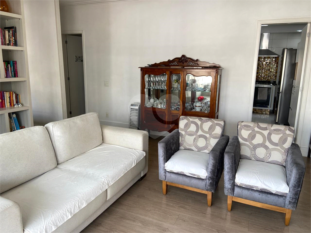 Apartamento a Venda na Vila Romana - 133 m²