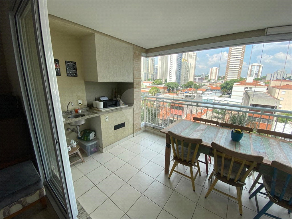 Apartamento a Venda na Vila Romana - 133 m²