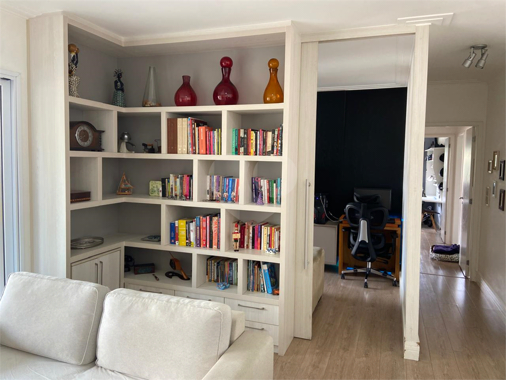 Apartamento a Venda na Vila Romana - 133 m²