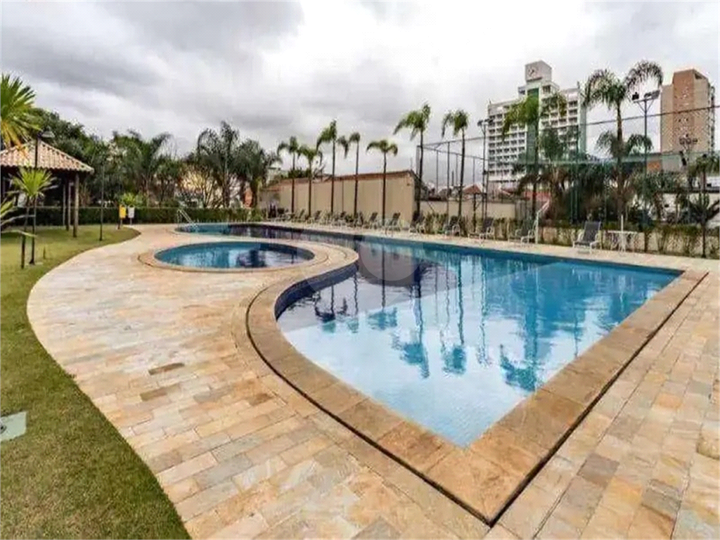 Apartamento a Venda na Vila Romana - 133 m²