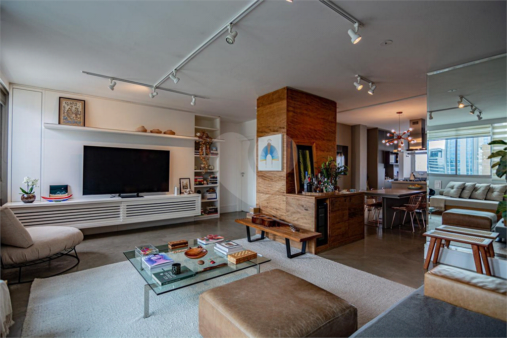 Apartamento à venda no ITAIM BIBI -  130 m²