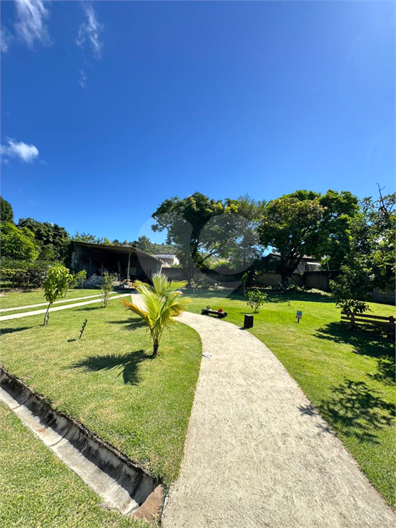 Linda casa nova estilo chácara com lote 1680 metros 3 dormitórios (1 suíte)