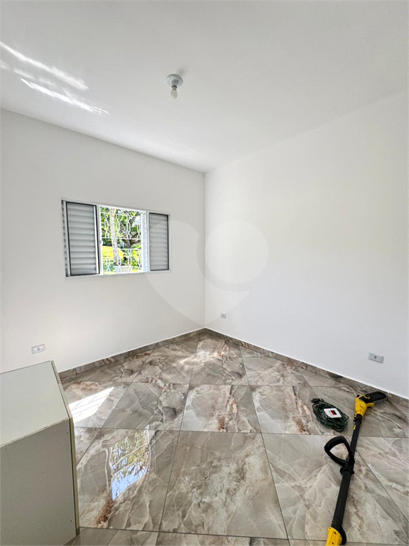 Linda casa nova estilo chácara com lote 1680 metros 3 dormitórios (1 suíte)