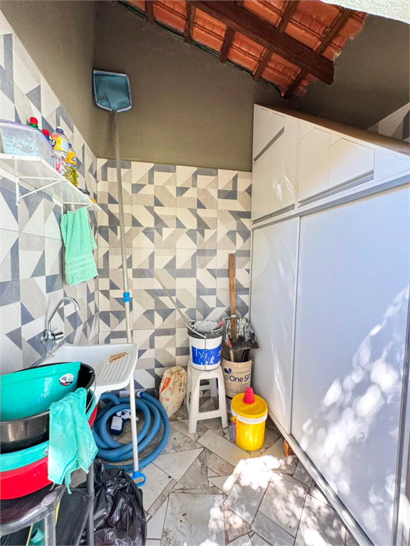 Linda casa nova estilo chácara com lote 1680 metros 3 dormitórios (1 suíte)