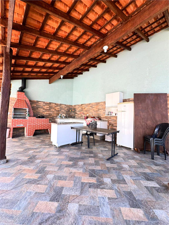 Linda casa nova estilo chácara com lote 1680 metros 3 dormitórios (1 suíte)