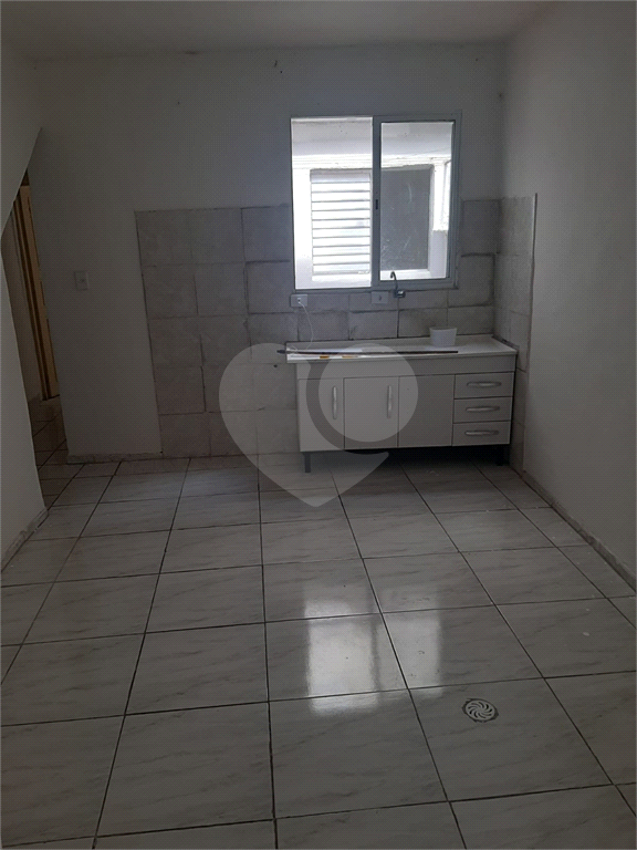 Loja salão comercial e apartamento