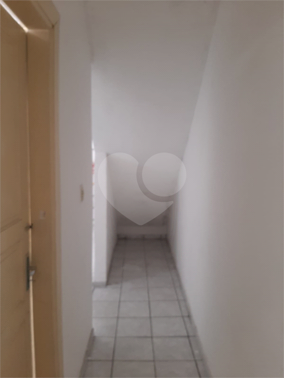 Loja salão comercial e apartamento