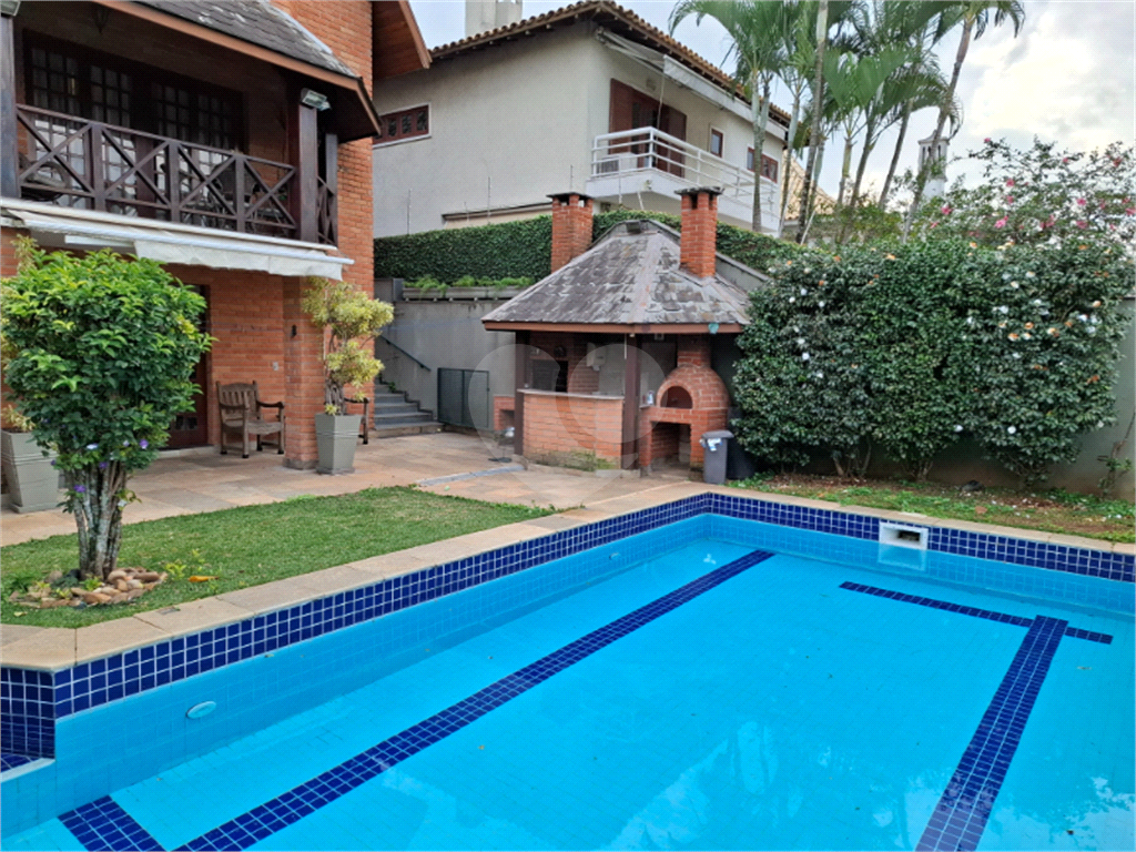 MORUMBI - casa de estilo