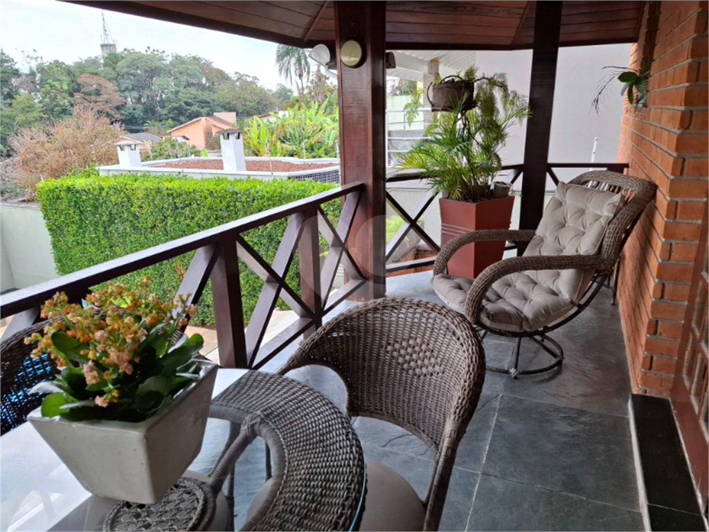 MORUMBI - casa de estilo
