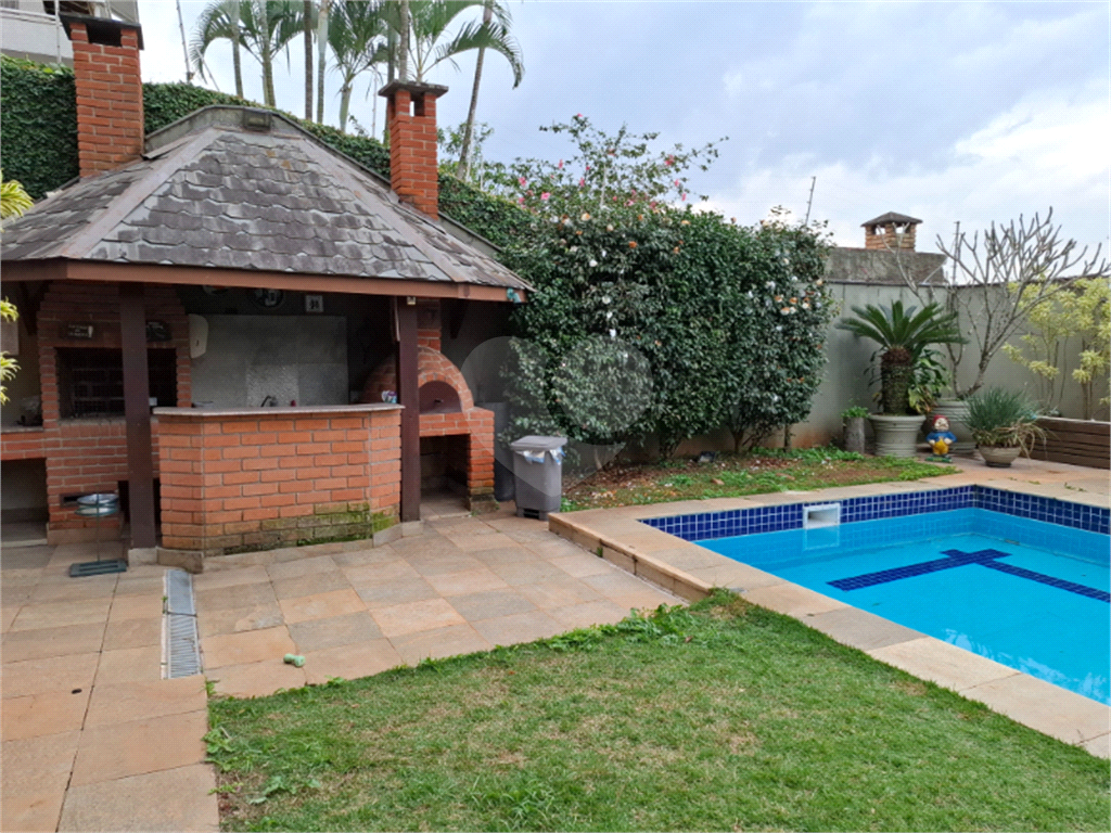 MORUMBI - casa de estilo