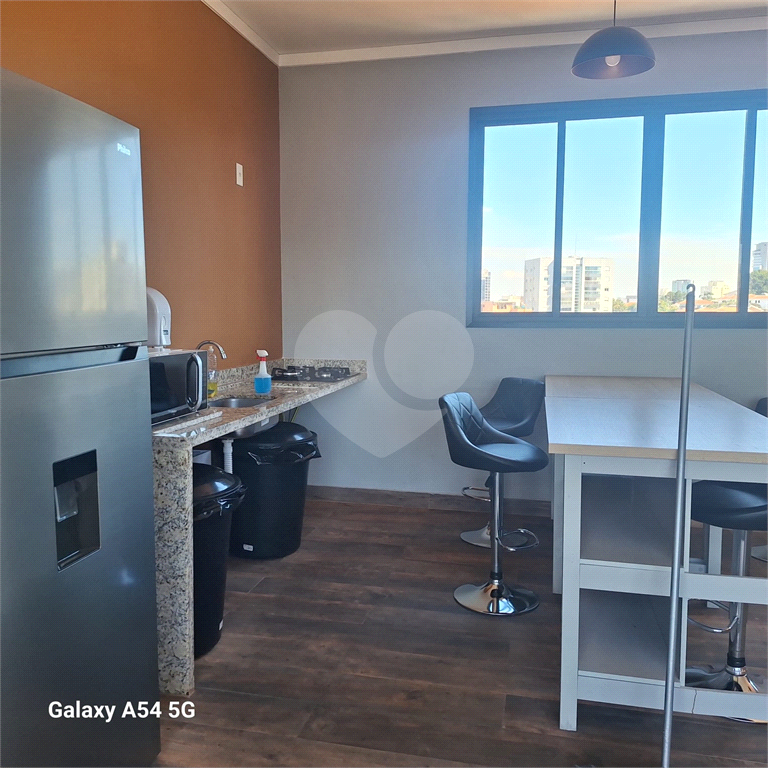 Studio finamente mobiliado, com vaga e porteira fechada. Jardim São Paulo
