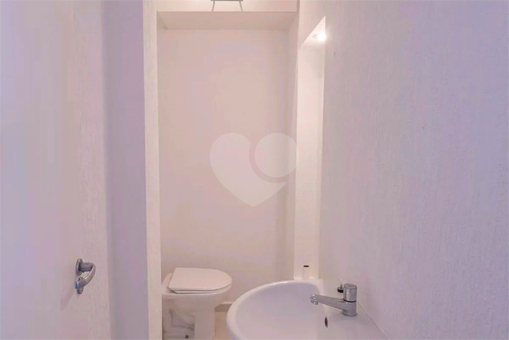 Apartamento à venda Perdizes, 2 dormitórios, 82 m²