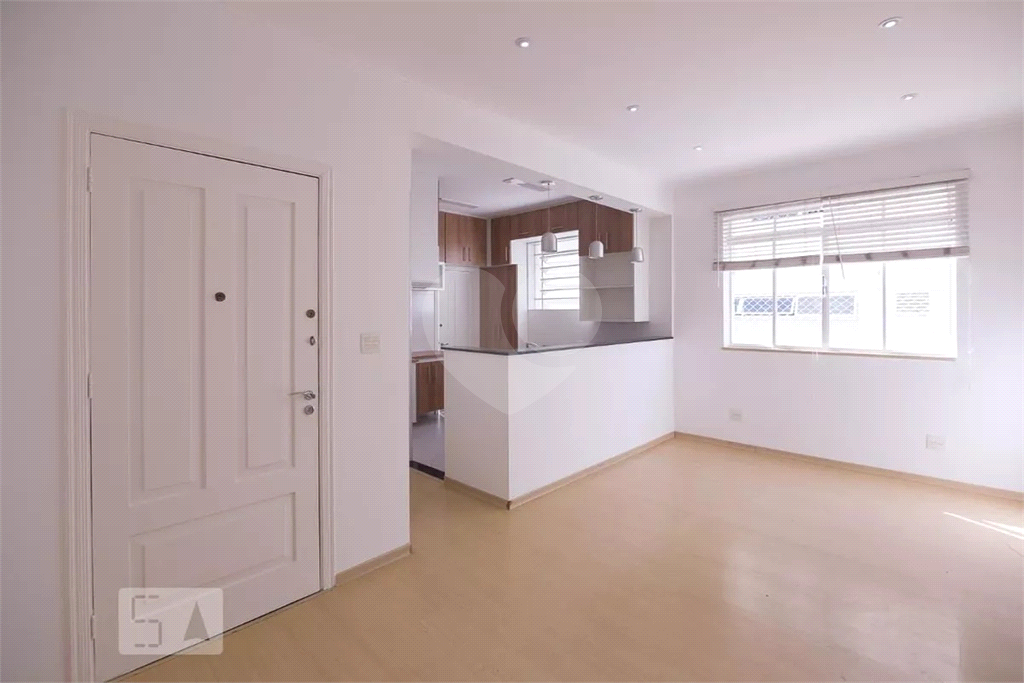 Apartamento à venda Perdizes, 2 dormitórios, 82 m²