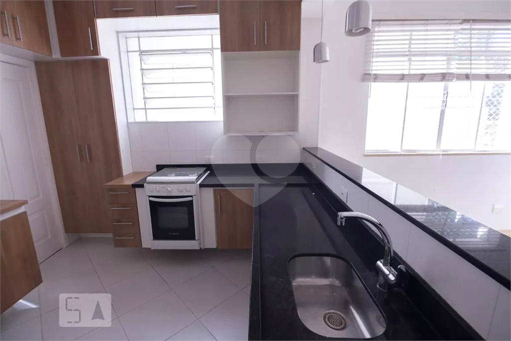 Apartamento à venda Perdizes, 2 dormitórios, 82 m²