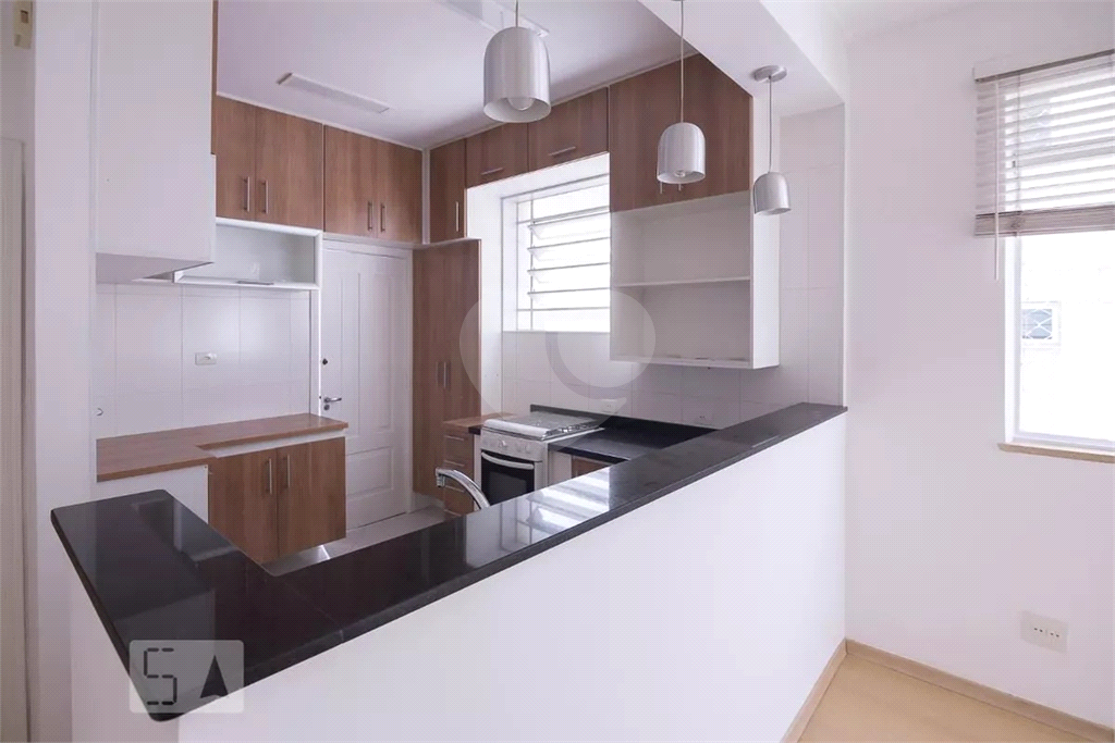Apartamento à venda Perdizes, 2 dormitórios, 82 m²