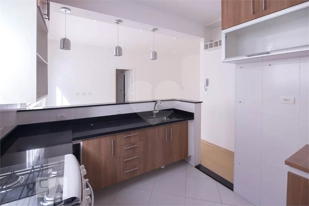 Apartamento à venda Perdizes, 2 dormitórios, 82 m²