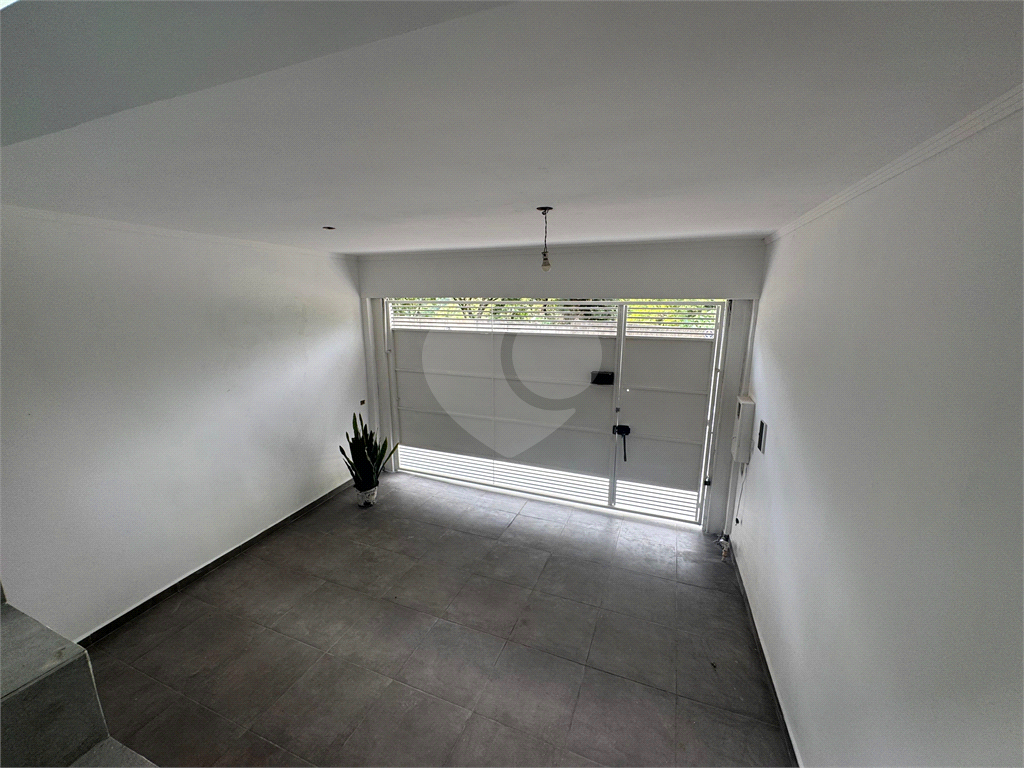 Casa nova recém construída nunca habitada com 2 dormitórios (1 suíte) no Jardim Maristela 2/ Atibaia