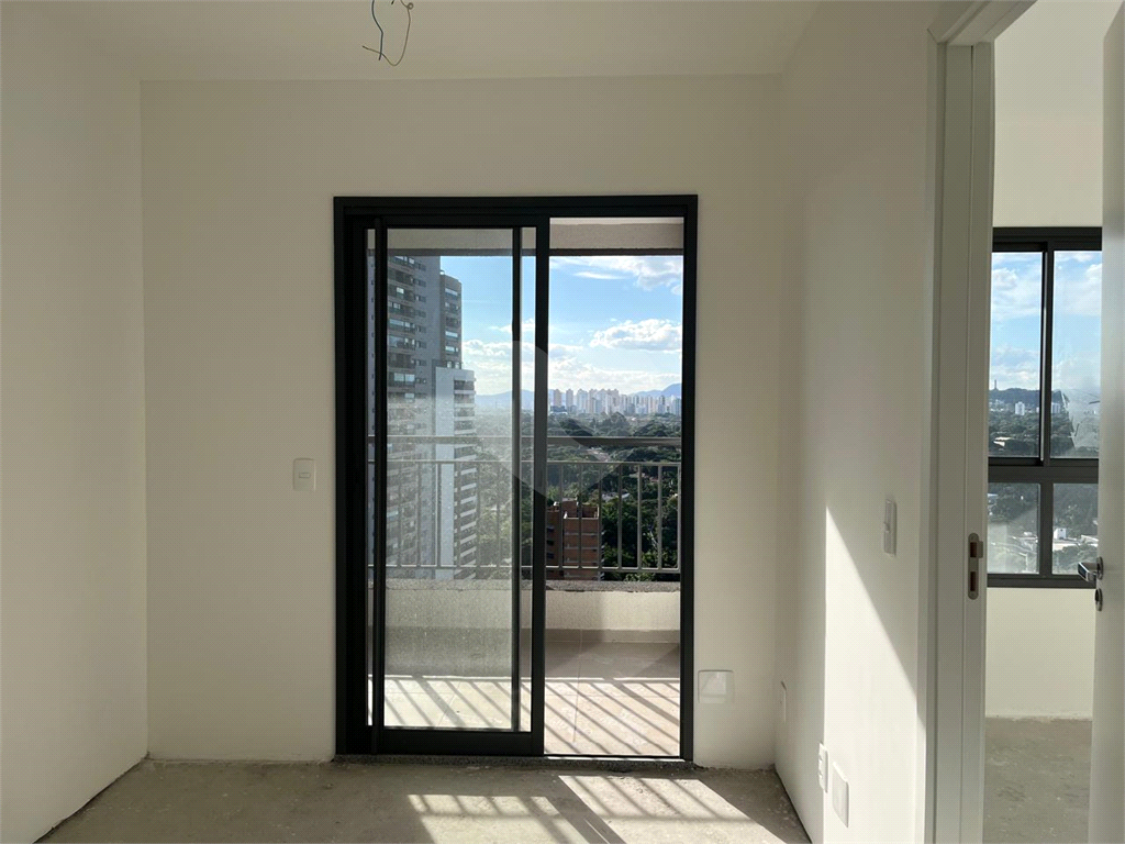 APARTAMENTO em BUTANTÃ