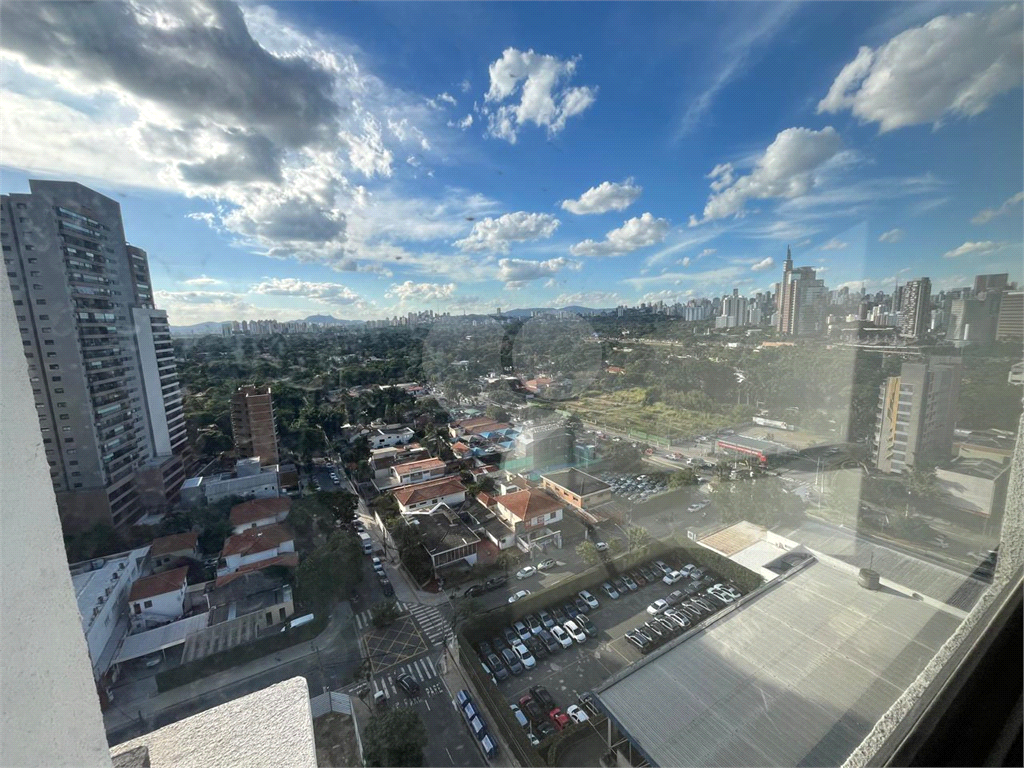 APARTAMENTO em BUTANTÃ