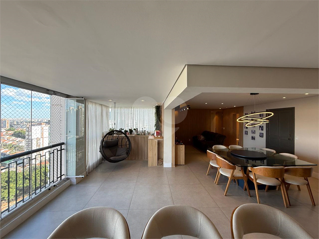Apartamento Alto Padrão à Venda na Vila Rosália Guarulhos | 182m, 3 Suítes, Varanda Gourmet, Lareira e 3 Vagas