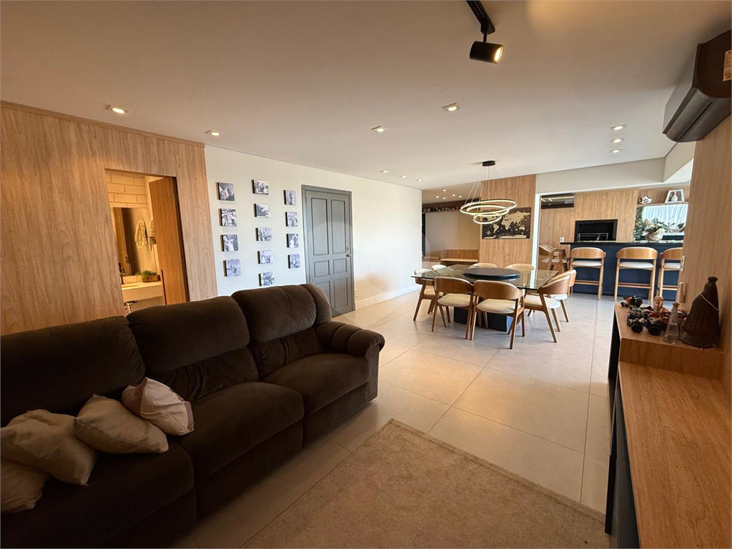 Apartamento Alto Padrão à Venda na Vila Rosália Guarulhos | 182m, 3 Suítes, Varanda Gourmet, Lareira e 3 Vagas