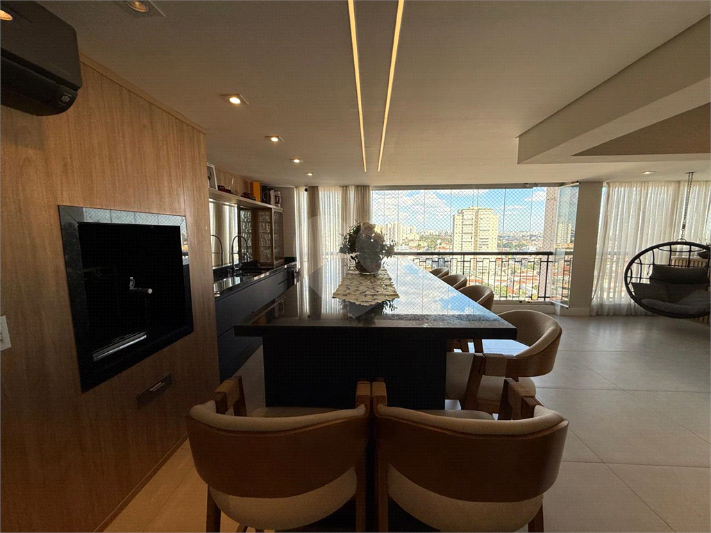 Apartamento Alto Padrão à Venda na Vila Rosália Guarulhos | 182m, 3 Suítes, Varanda Gourmet, Lareira e 3 Vagas
