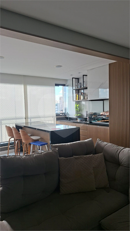 APARTAMENTO em SANTANA