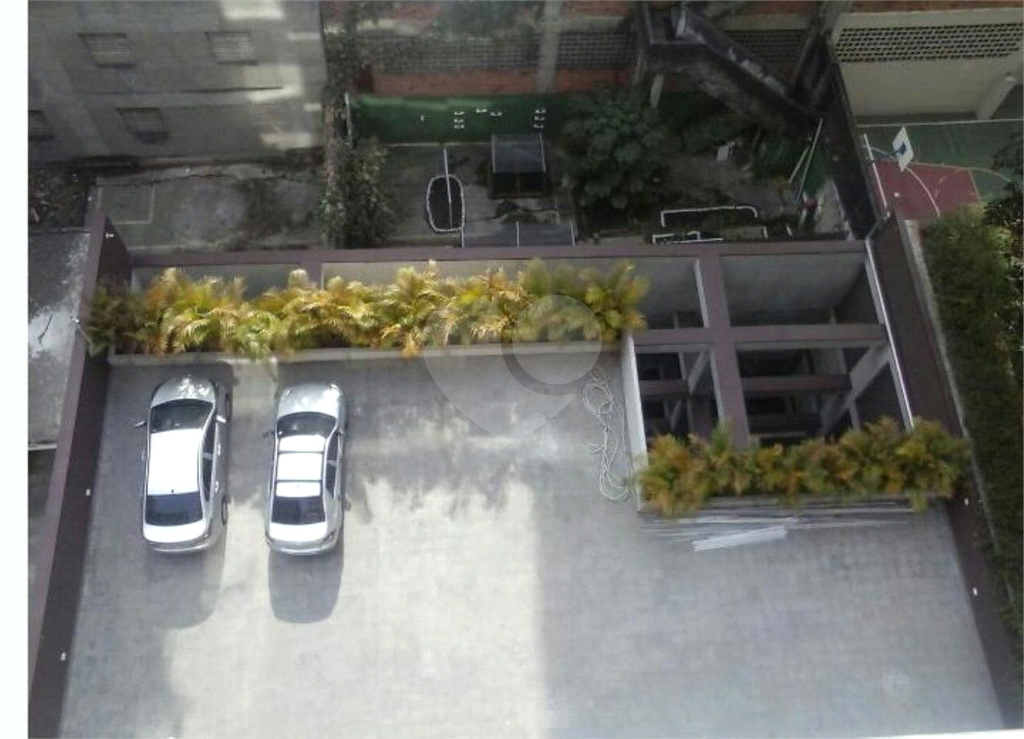 Sala Comercial à venda  em PERDIZES com 50 m² 