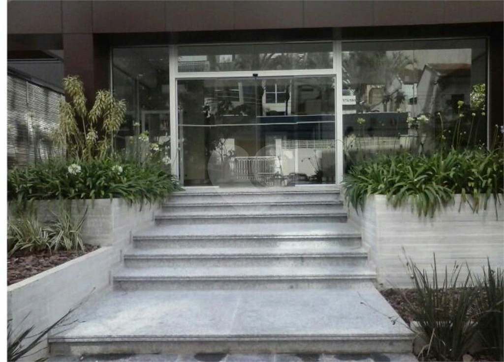 Sala Comercial à venda  em PERDIZES com 50 m² 