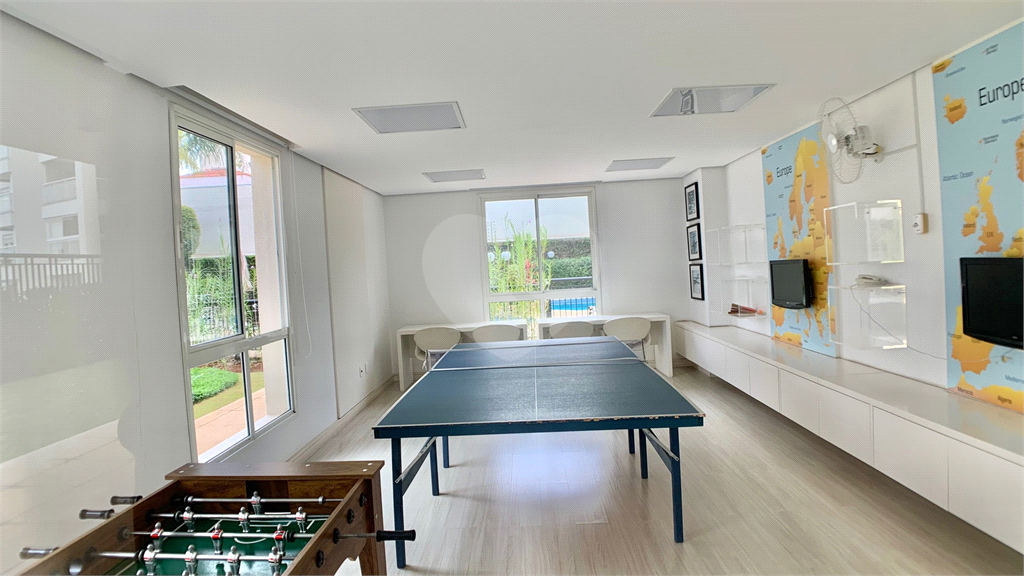 Apartamento à venda em ALTO DE PINHEIROS com 167 m² 
