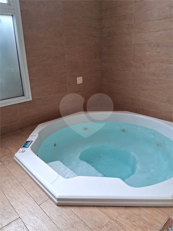 APARTAMENTO em PERDIZES