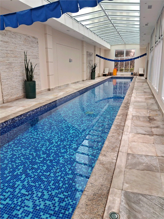 APARTAMENTO em PERDIZES