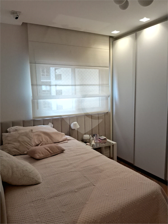APARTAMENTO em PERDIZES