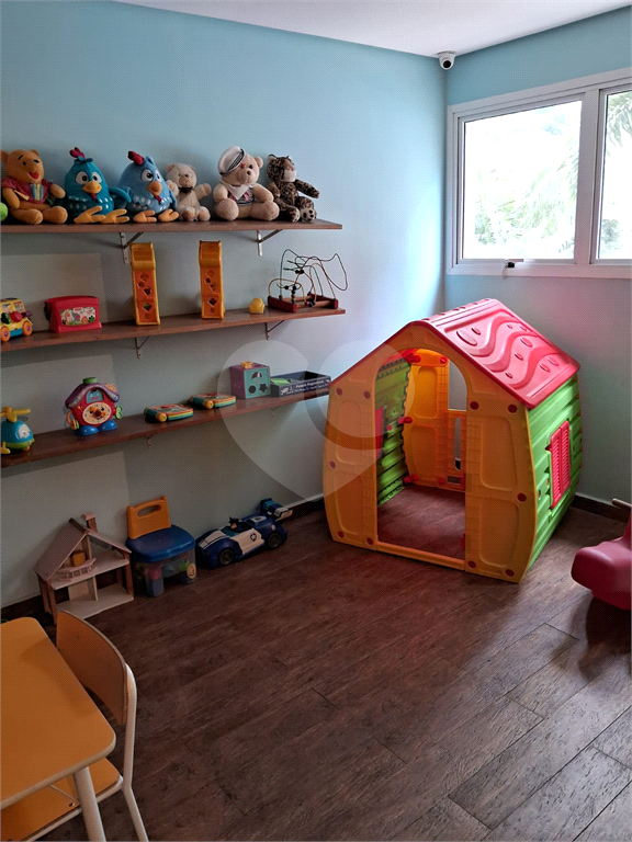 APARTAMENTO em PERDIZES