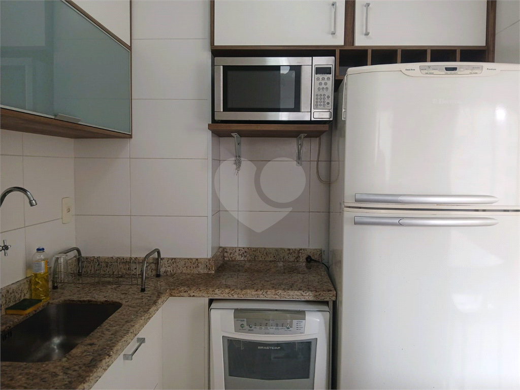 Apartamento - Perdizes - 2 Dormitórios - 55 m².