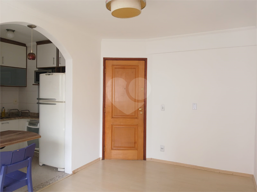 Apartamento - Perdizes - 2 Dormitórios - 55 m².