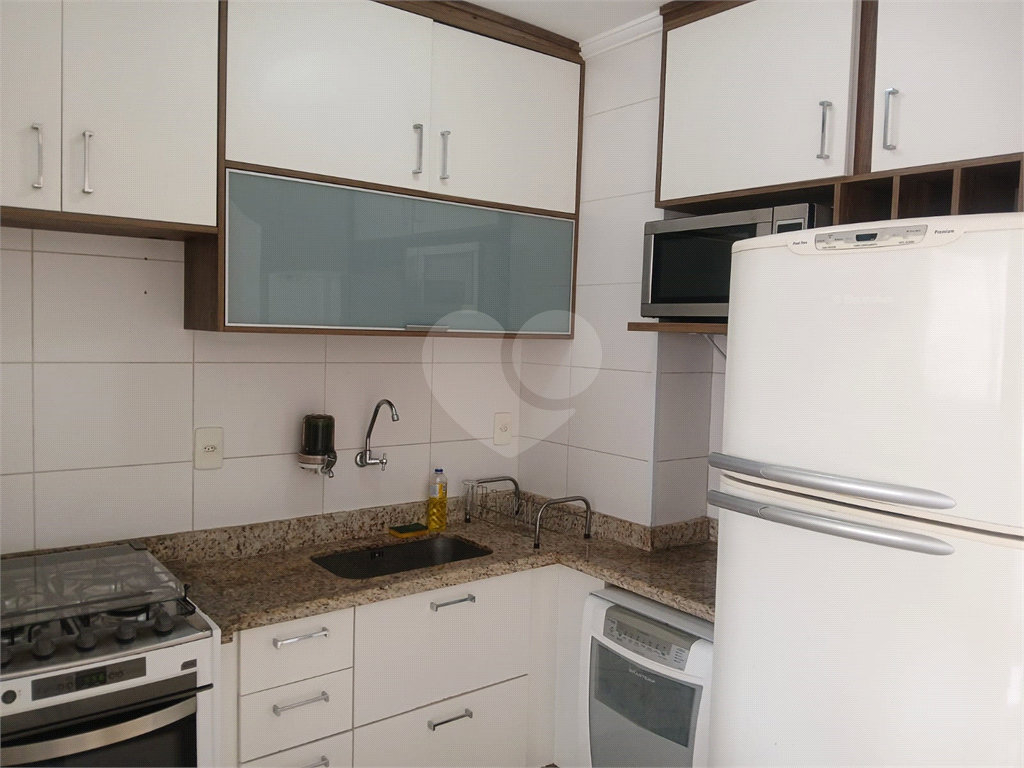 Apartamento - Perdizes - 2 Dormitórios - 55 m².