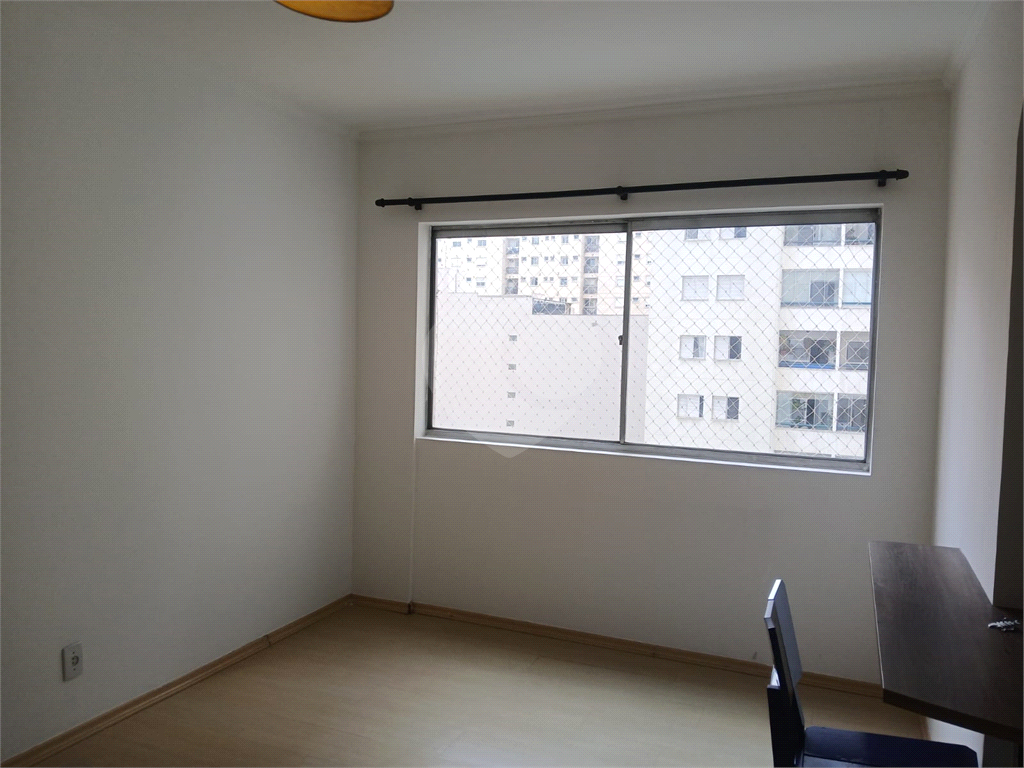 Apartamento - Perdizes - 2 Dormitórios - 55 m².
