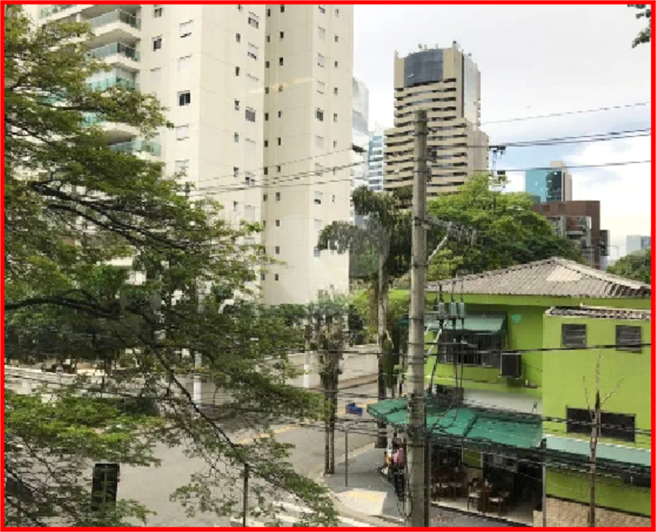 SALAS em BROOKLIN