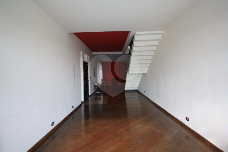 CASA em VILA MADALENA