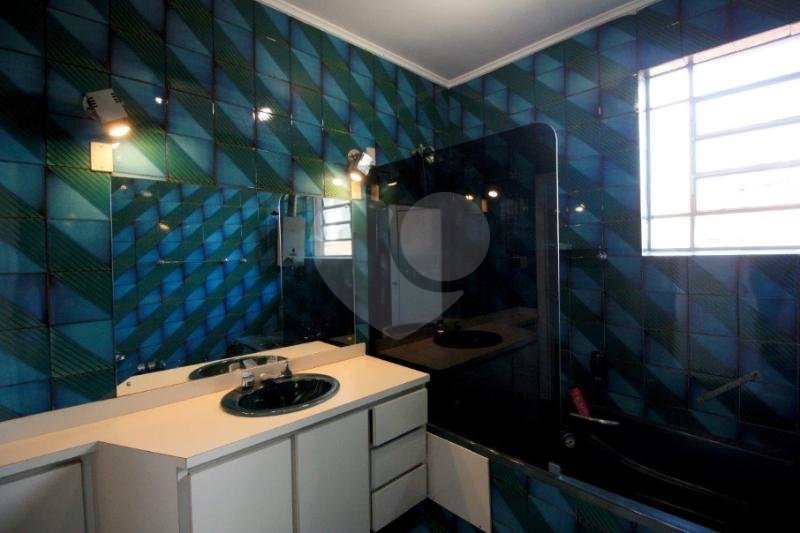 CASA em VILA MADALENA