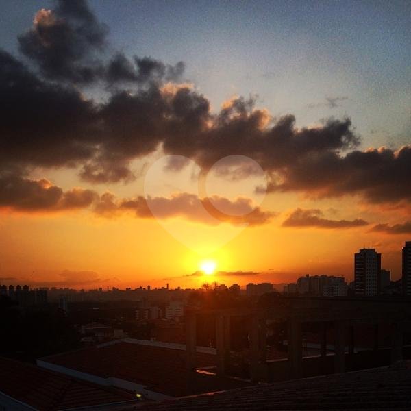 CASA em VILA MADALENA