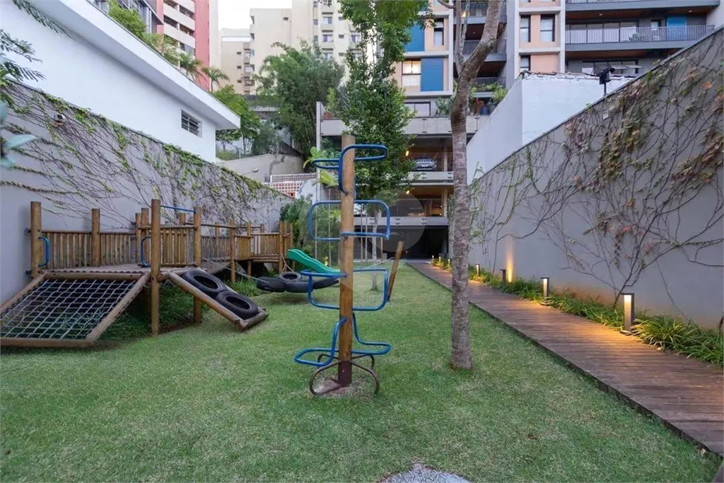 Apartamento à venda com 125m², 2suites  e 2 vagas Alto da Lapa