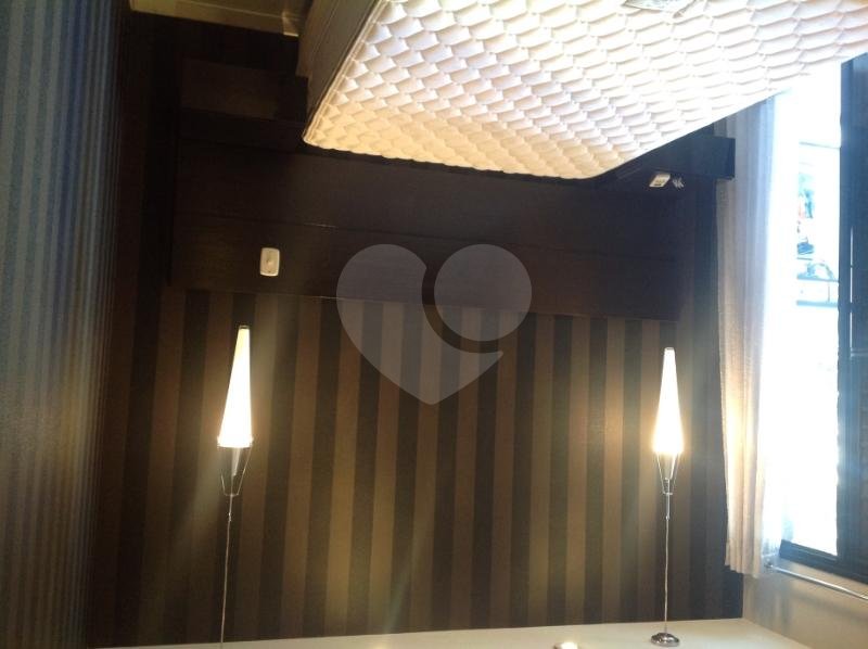 APARTAMENTO em VILA OLÍMPIA